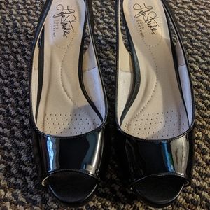 Life Stride Black Patent Open Toe Heels Size 6.5M